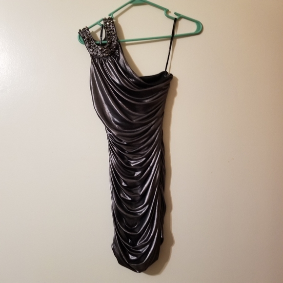 bebe Dresses & Skirts - 💎Sexy Gunmetal One shoulder dress💎